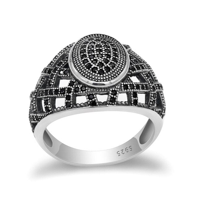 טבעות לגבר - טבעת כסף 925 סטרלינג לגבר משובצת זרקונים שחורים לא מחלידה או משחירה